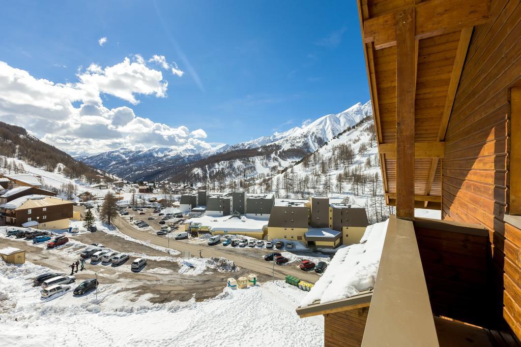 Residence Les Balcons Du Soleil Allos Bagian luar foto